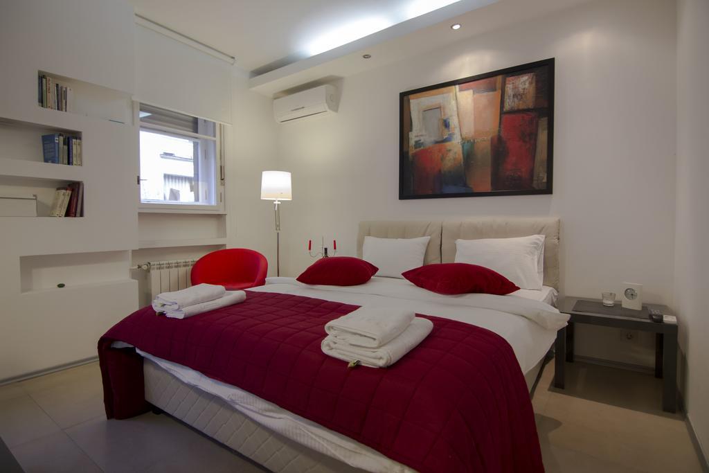 Studio Apartment Picasso Belgrad Exterior foto