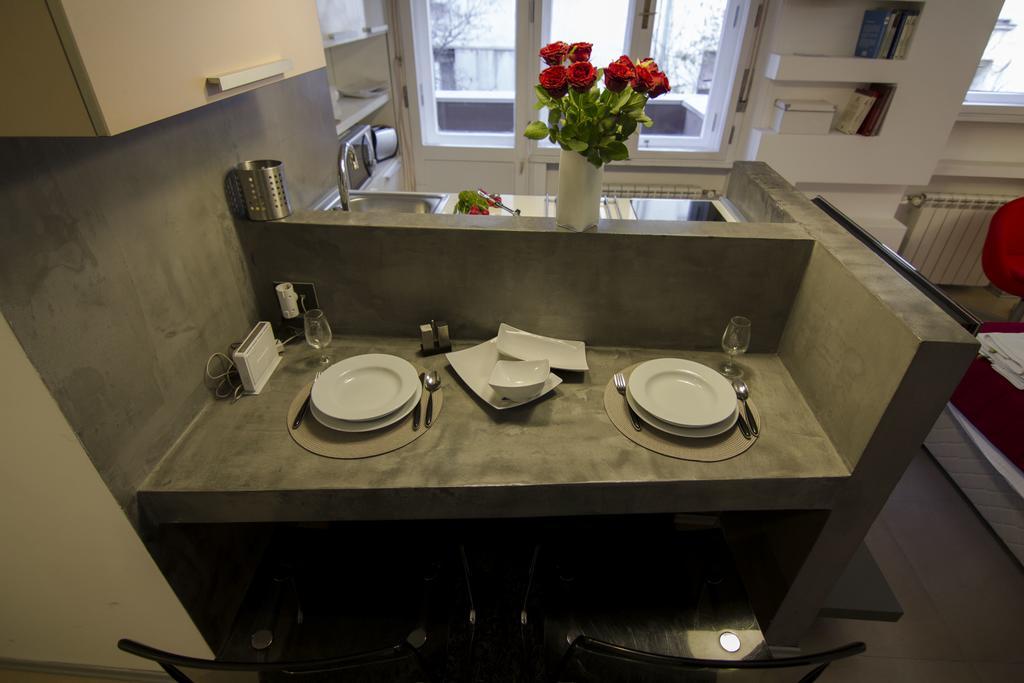 Studio Apartment Picasso Belgrad Exterior foto